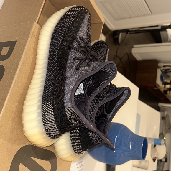 Yeezys 350 Carbons size 11 - Picture 4 of 4